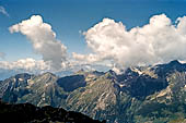 Panorami delle vette dall'Ospizio Sottile sul Colle Valdobbia. Val Sesia 